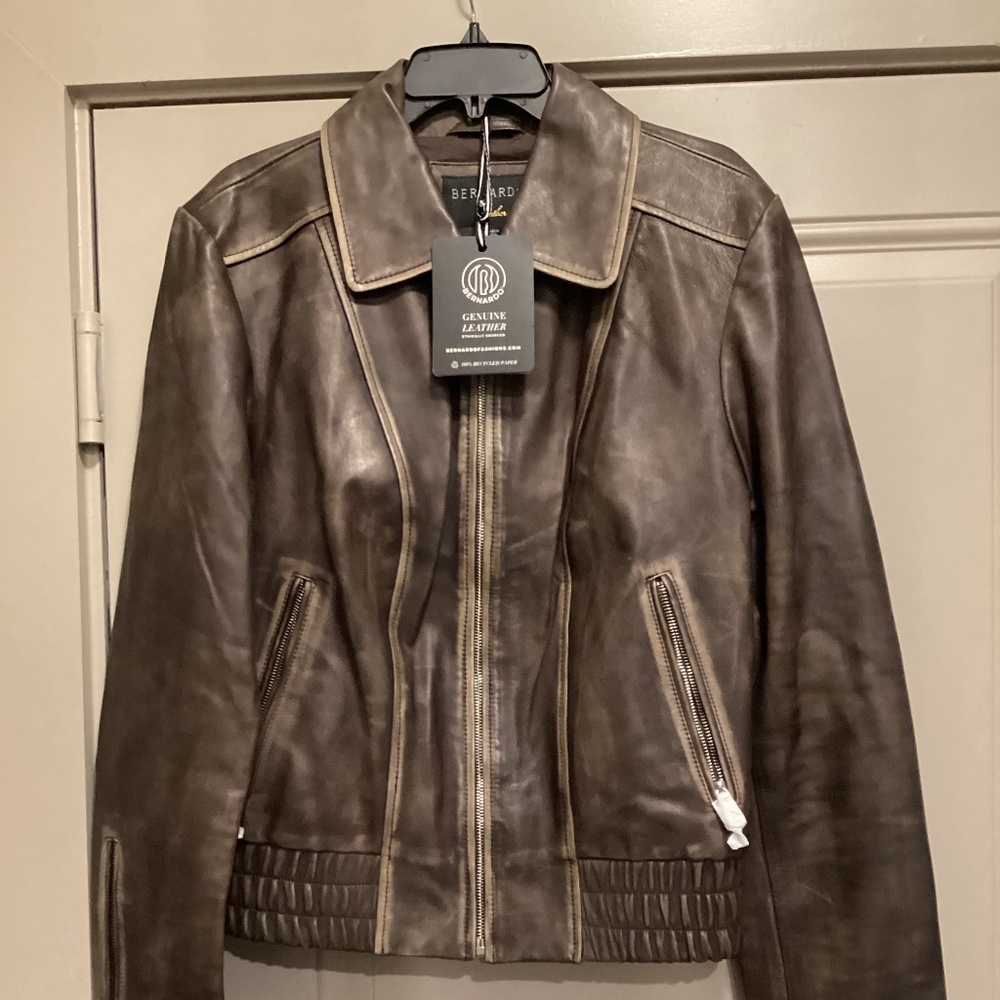 Bernardo Distressed Lambskin Leather Jacket, size XL